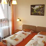 Hotel Pod Barancom