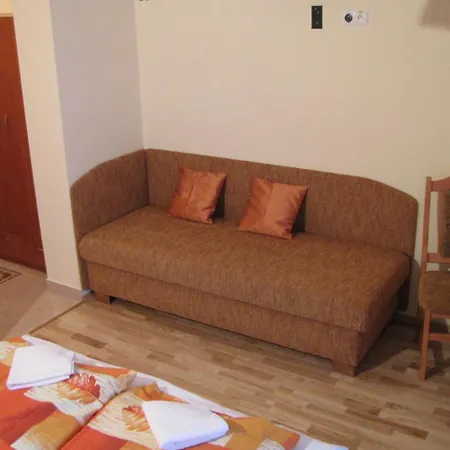Pod Barancom 2* Ziar