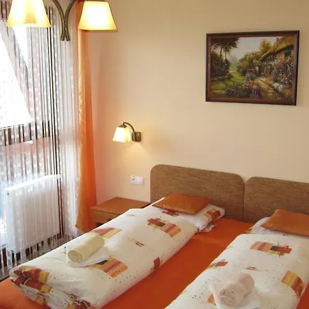 Otel Pod Barancom